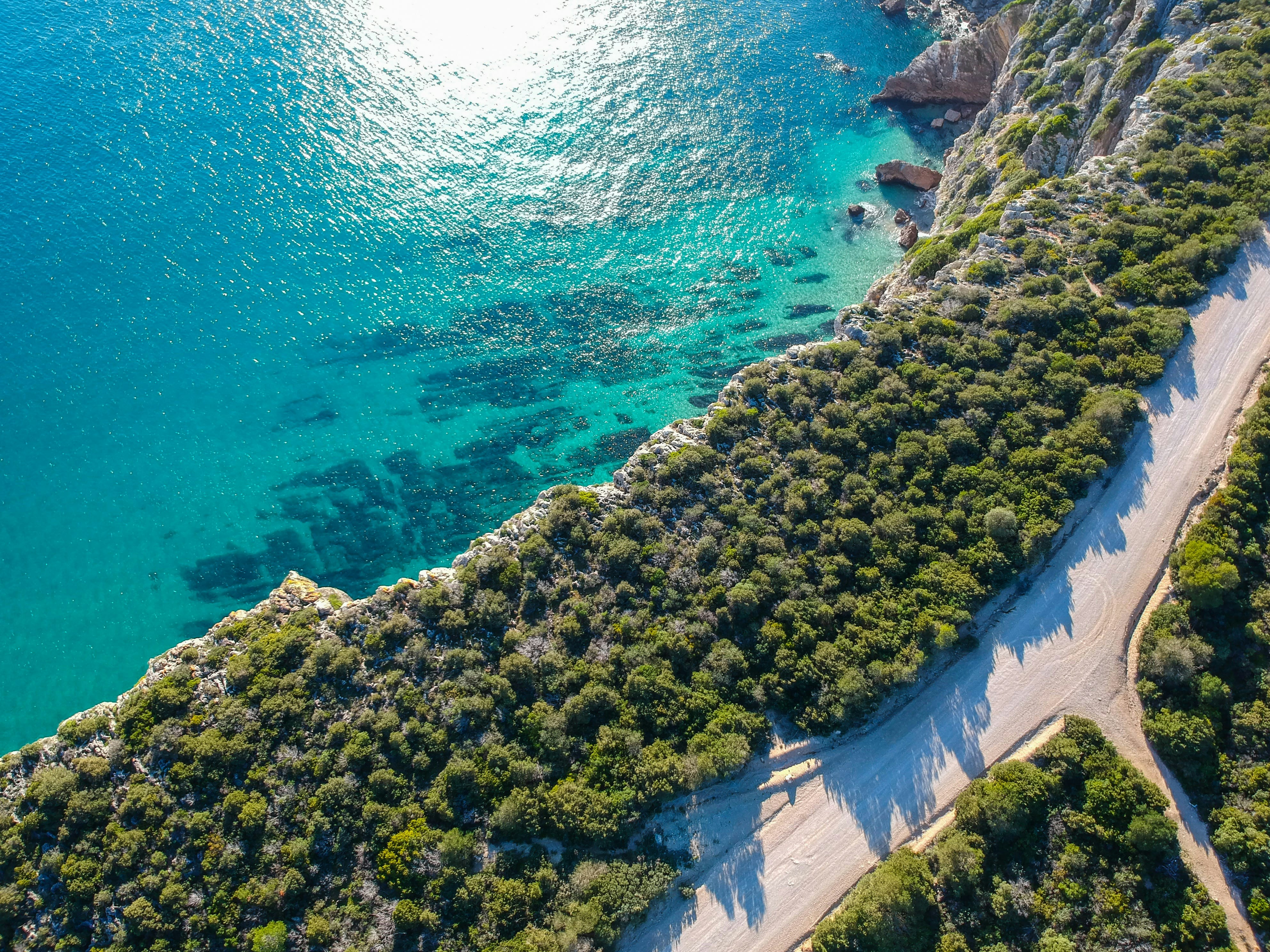 Turquoise beach cove on the Arrábida coast in Portugal